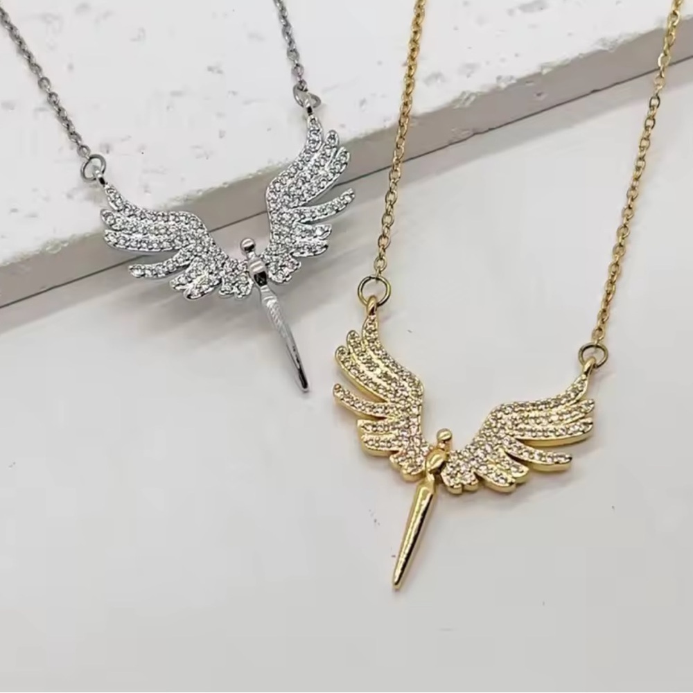 Angel Wings 18K Gold Stainless Steel Waterproof Jewelry Set - Picture 5 of 5